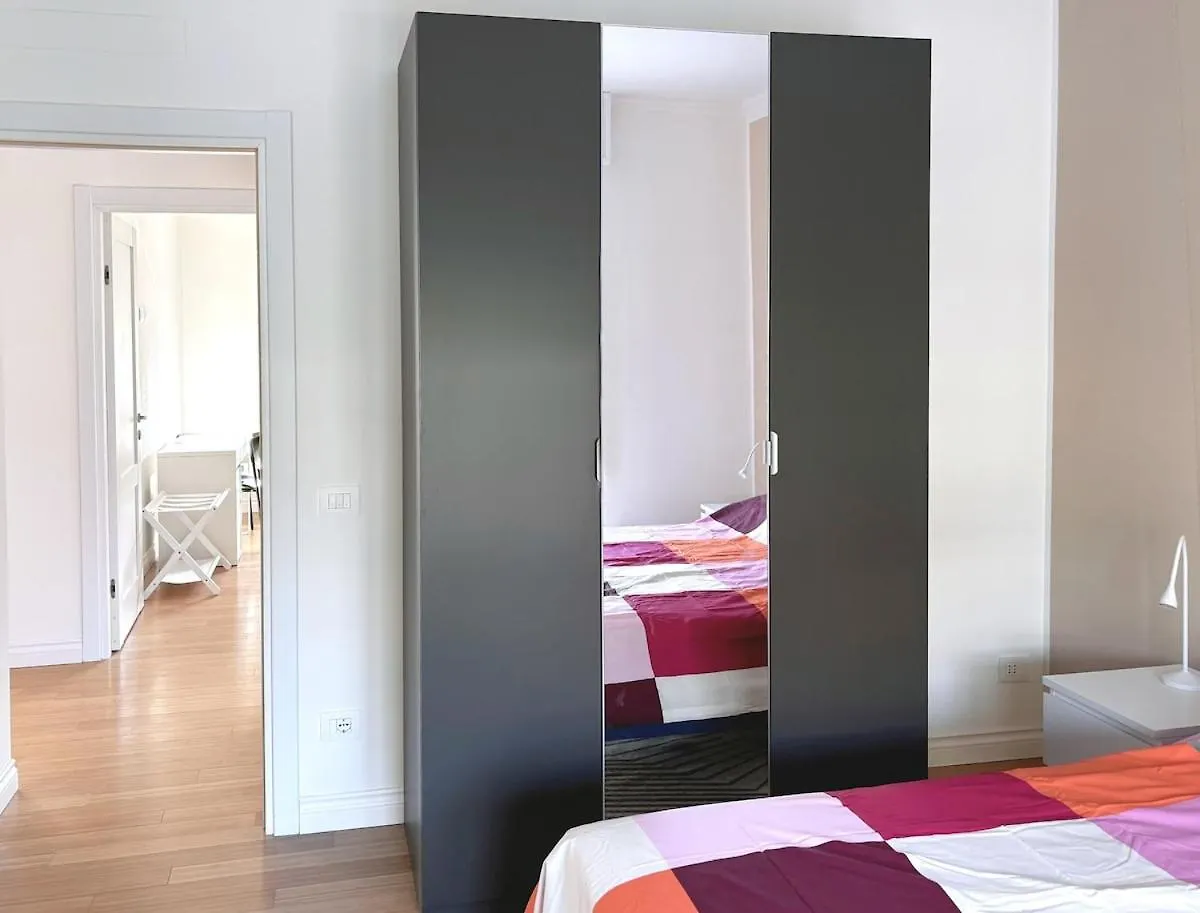 Villa Fenice - Elegante E Luminosa Oasi Di Comfort Dove Tutto E A Due Passi 里乔内 0*,  意大利